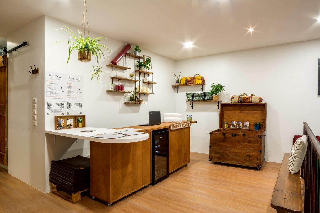 studio hot yoga ivry - paris - cours de yoga - centre yoga