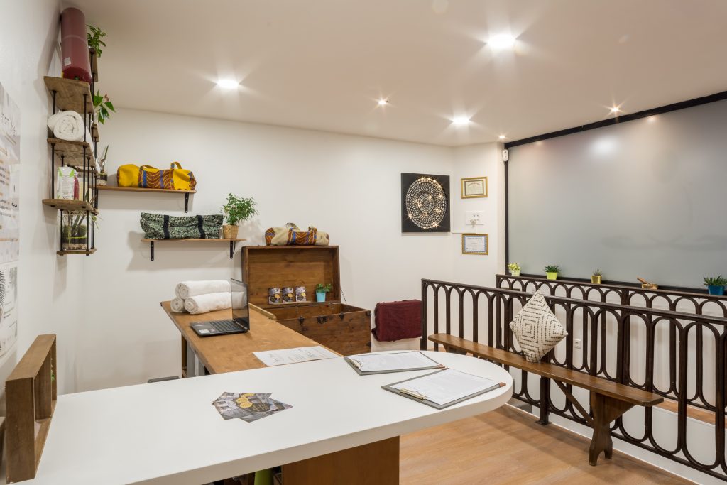 studio hot yoga ivry - paris - cours de yoga - centre yoga